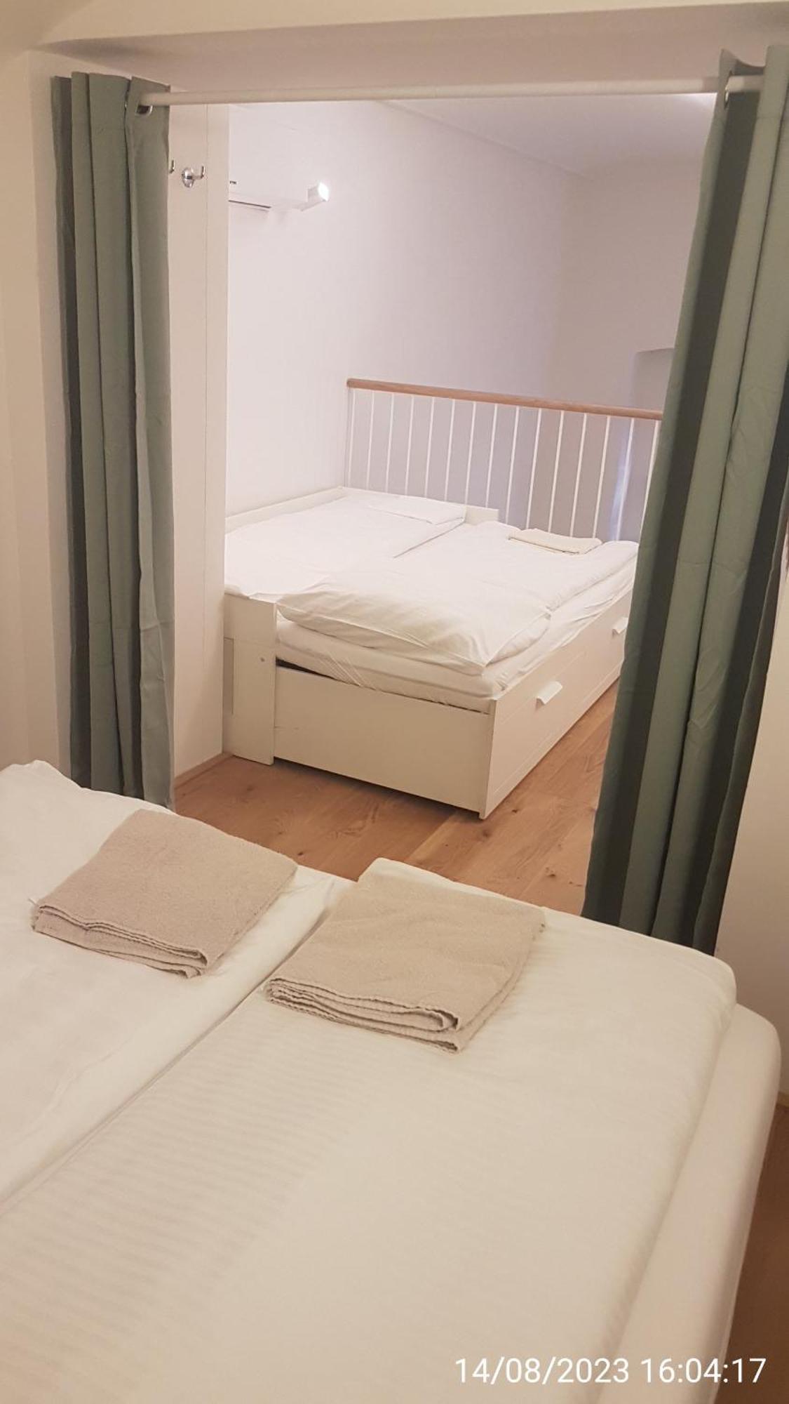 Sobieski District-1 Ring Apartments Vienna Room photo